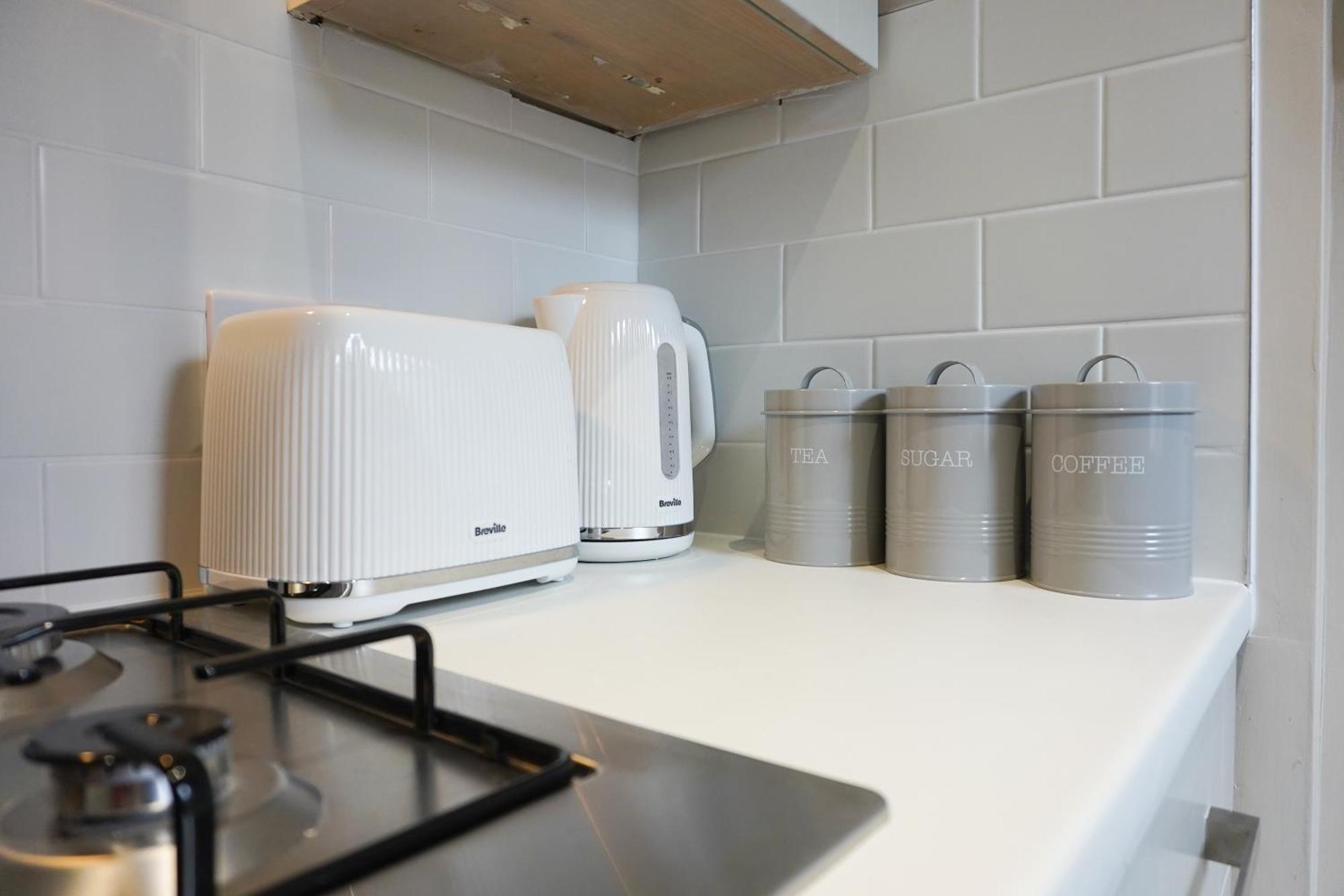 2 Bedroom House 10 Mins To City Centre & Albert Dock Liverpool Ngoại thất bức ảnh