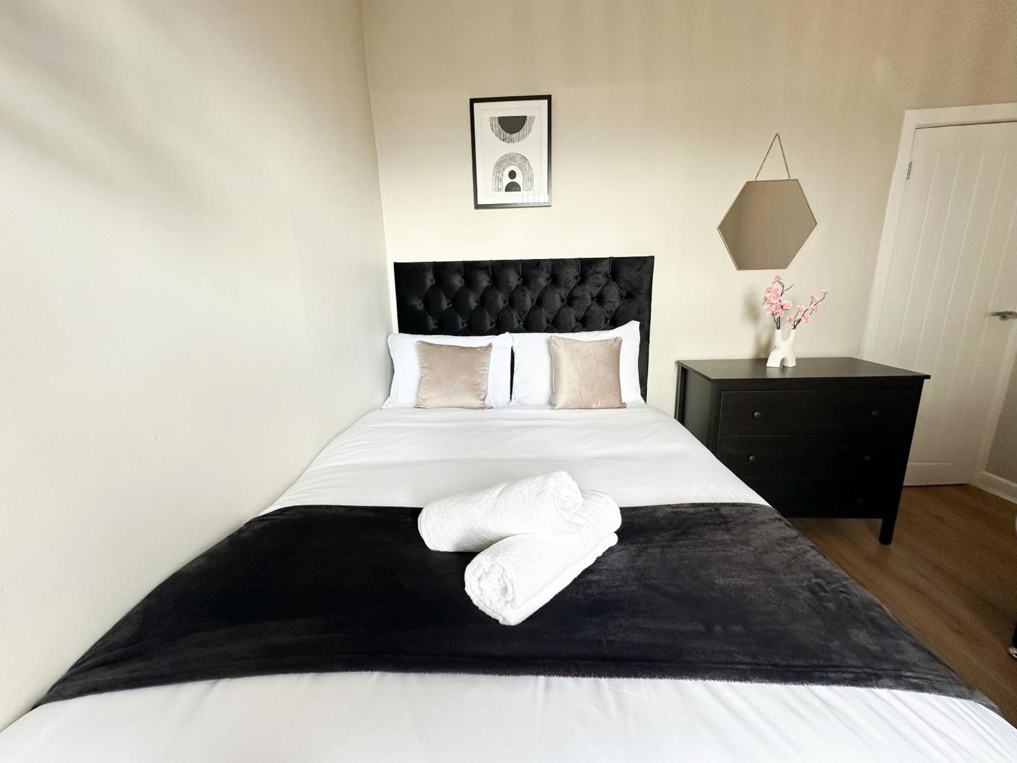 2 Bedroom House 10 Mins To City Centre & Albert Dock Liverpool Ngoại thất bức ảnh