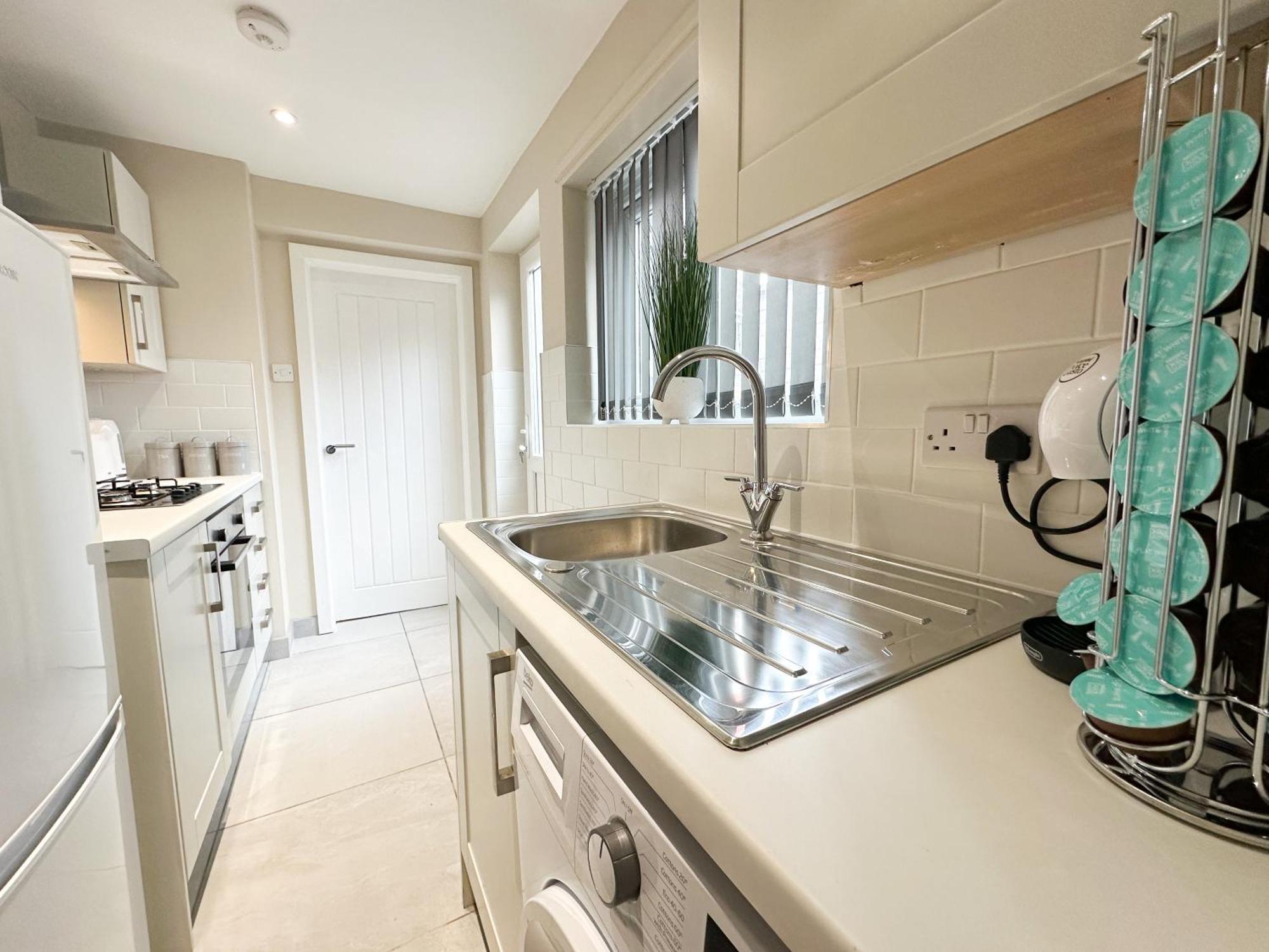 2 Bedroom House 10 Mins To City Centre & Albert Dock Liverpool Ngoại thất bức ảnh