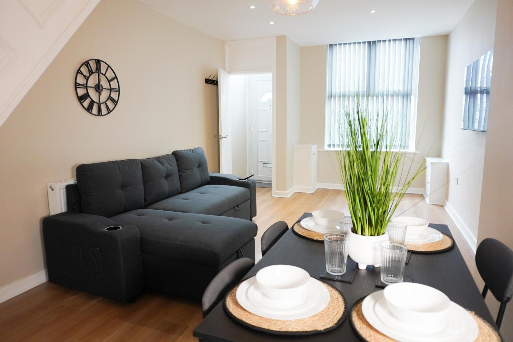 2 Bedroom House 10 Mins To City Centre & Albert Dock Liverpool Ngoại thất bức ảnh