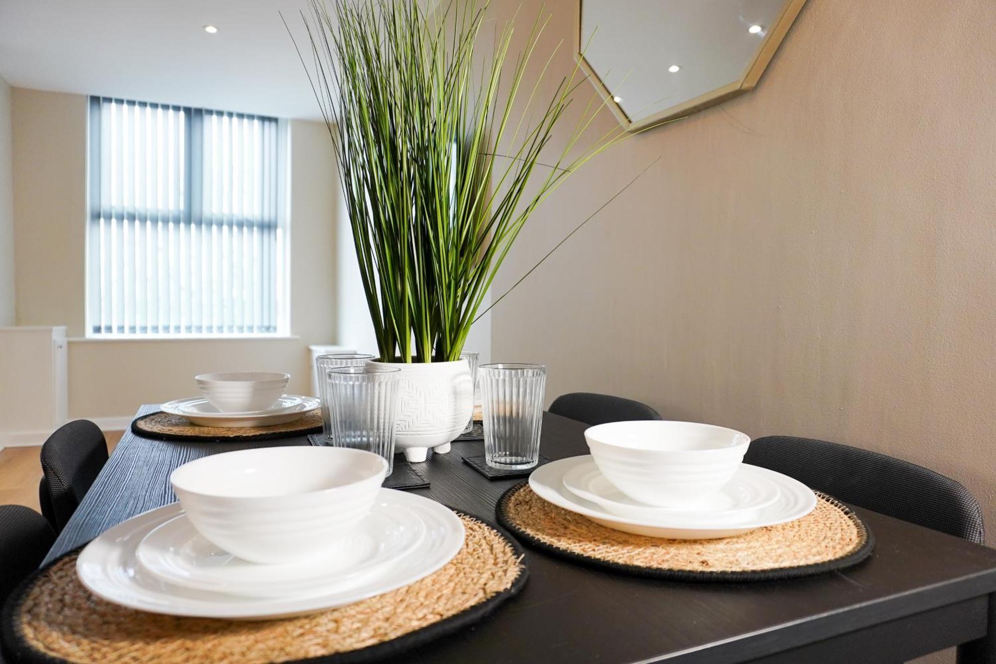 2 Bedroom House 10 Mins To City Centre & Albert Dock Liverpool Ngoại thất bức ảnh